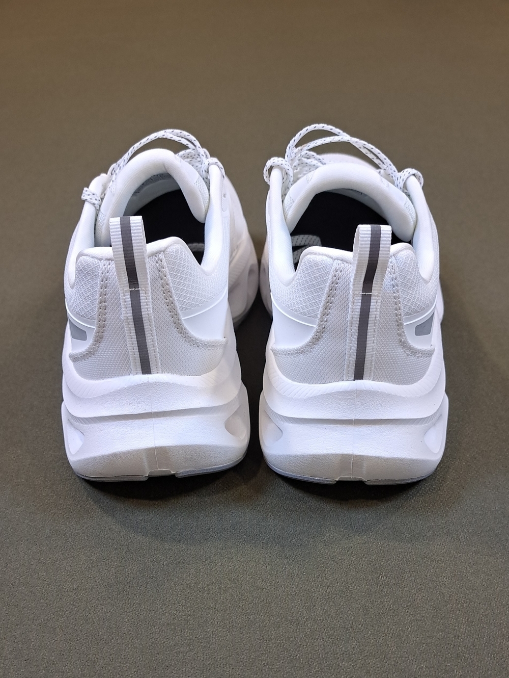Nortiv 8 Women's Comfortable Lifestyle Sneakers - Color: White-New - Size: 8.5 - Picture 6 of 11